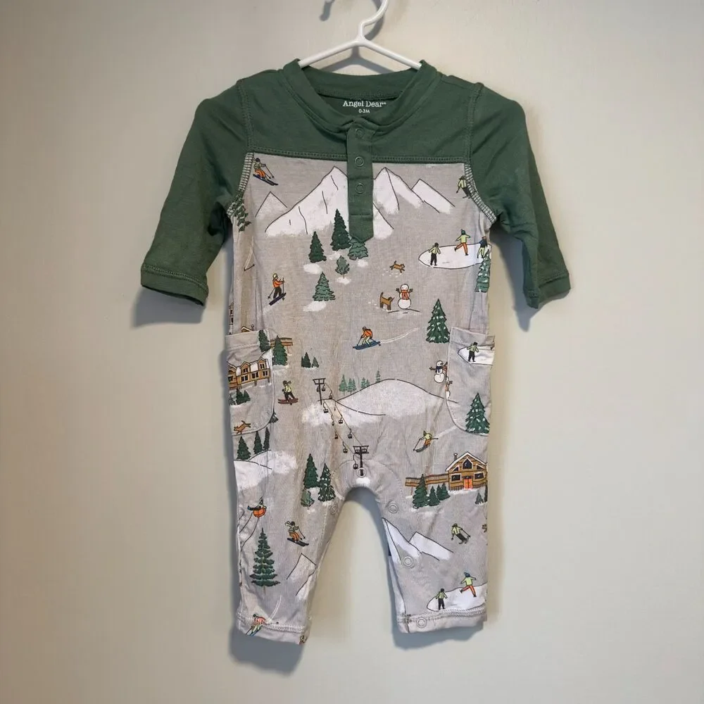 NWT Angel Dear Ski Print Romper with Contrast Sleeve - Size 0-3M